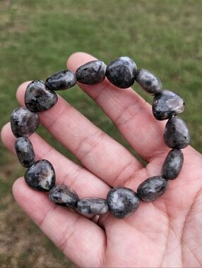 yooperlite heart bracelet uv